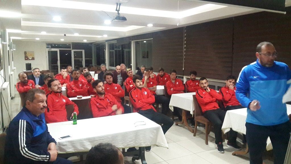 Futbolcularımız Görsel Antrenman Yaptı
