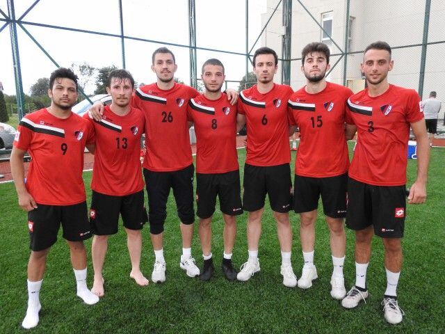 GENÇLERİN GÖZÜ FORMADA