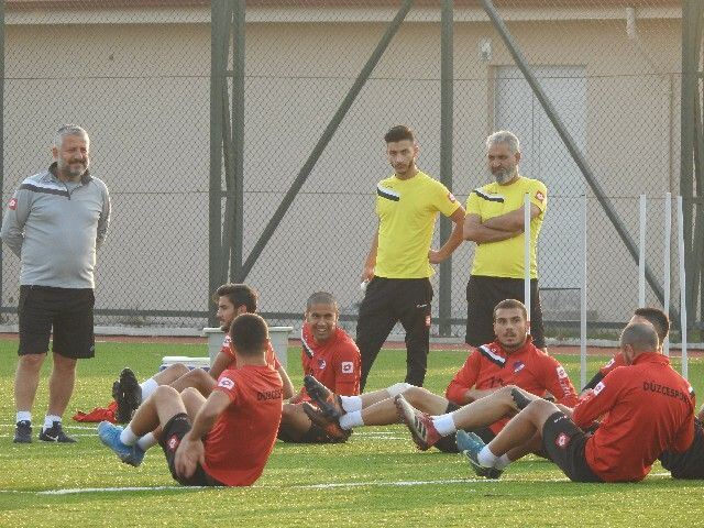 Başkanımız ve Yönetim Kurulu Üyelerimiz Antrenmanımızı Takip Etti.