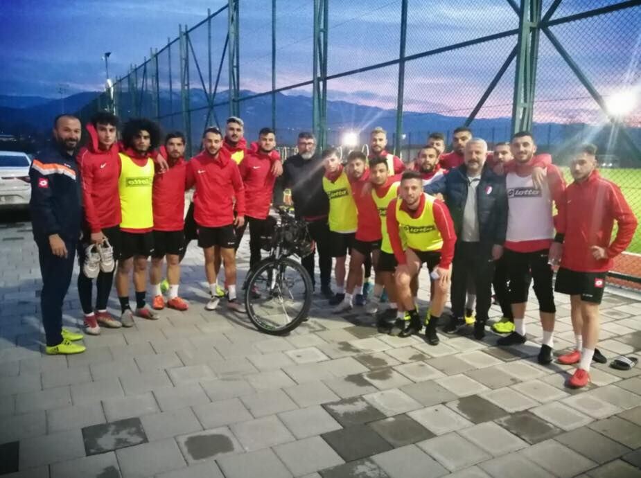 Düzcespor Aşkı Neler Yaptırıyor!!!
